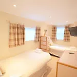 شقة Exceptional Two-bedroom In With Parking And Stunning Views