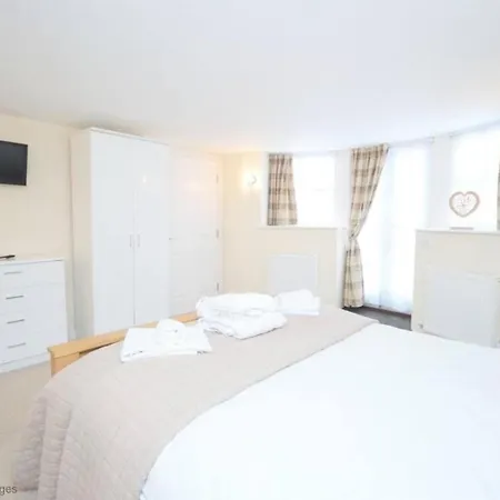 Exceptional Two-bedroom In With Parking And Stunning Views Appartamento